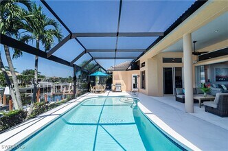 336 Waterleaf Ct in Marco Island, FL - Building Photo - Building Photo