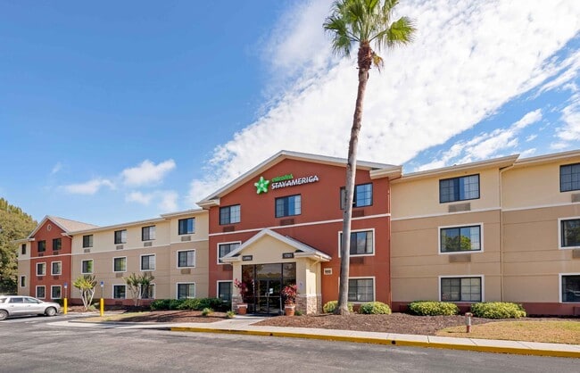 Furnished Studio-Melbourne - Airport in Melbourne, FL - Building Photo - Building Photo