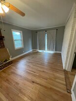 1535 Troy West Rd in Mc Cormick, SC - Building Photo