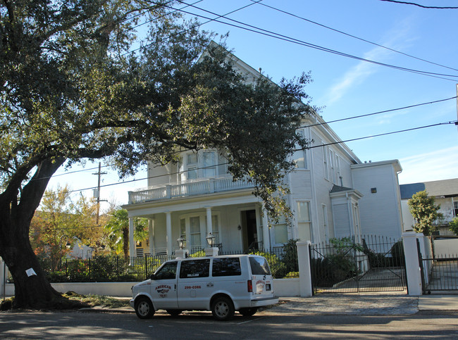 1625 Prytania St in New Orleans, LA - Building Photo - Building Photo