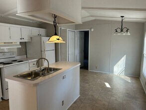 94 White Oak Village in Rainbow City, AL - Building Photo - Building Photo