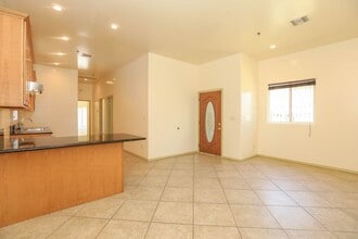 633 N Montebello Blvd in Montebello, CA - Building Photo - Building Photo