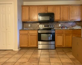 1600 Quarry Dr in Killeen, TX - Foto de edificio - Building Photo