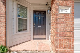 10407 Marble Crest Dr in Houston, TX - Building Photo - Building Photo