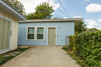 3900 Leland Ave, Unit B - ADU in Waco, TX - Building Photo - Building Photo