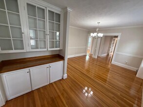 508 School St, Unit L in Belmont, MA - Building Photo - Building Photo