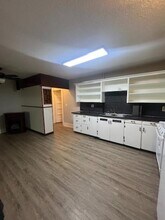 124 SE Harlow Ave in Troutdale, OR - Building Photo - Building Photo