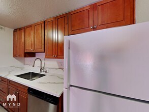 7047 Greenback Ln in Citrus Heights, CA - Building Photo - Building Photo