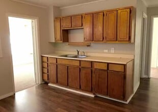 1515 S Travis St in Amarillo, TX - Building Photo - Building Photo
