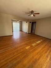 2614 N Estelle St in Wichita, KS - Building Photo - Building Photo