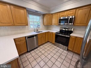 3409 Beret Ln in Silver Spring, MD - Building Photo - Building Photo