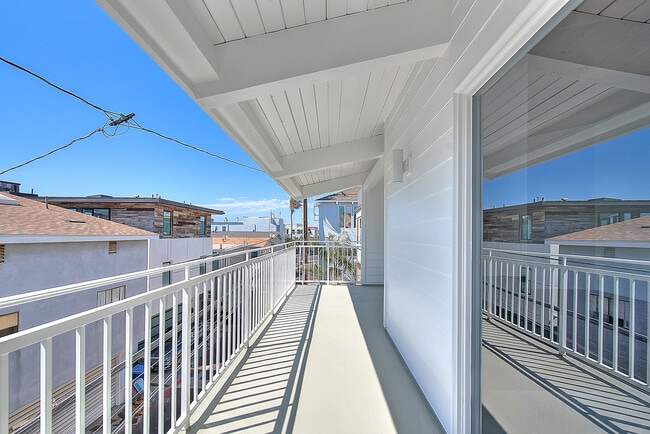 property at 310 Bayview Dr