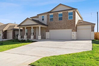 265 Vortex Pass in Kyle, TX - Foto de edificio - Building Photo