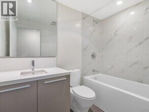 6333 Silver Ave in Burnaby, BC - Building Photo - Building Photo