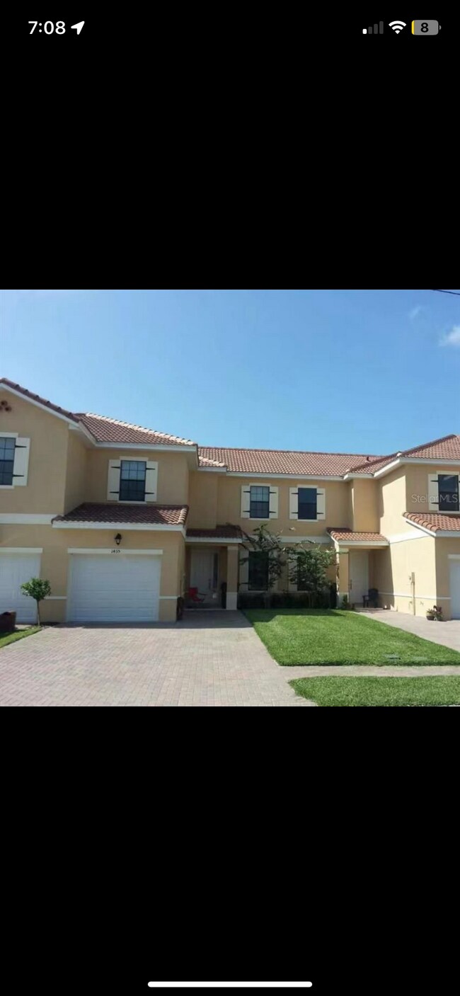 1435 Pacific Rd in Poinciana, FL - Building Photo - Building Photo