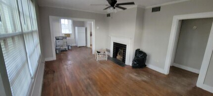 966 E Fortification St in Jackson, MS - Building Photo - Building Photo