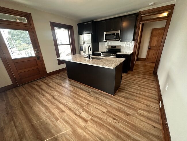 118 Cocoa Ave in Hershey, PA - Building Photo - Building Photo