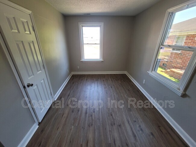 1551 Spruce St in Norfolk, VA - Building Photo - Building Photo