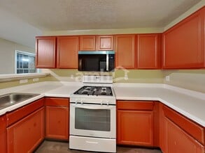 3355 Brook Lea Dr in Lawrenceville, GA - Building Photo - Building Photo