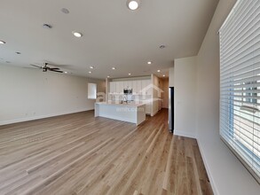 139 Nico Azalea Ln in Henderson, NV - Building Photo - Building Photo