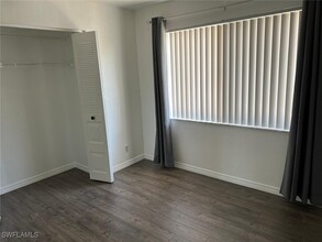 4130 Looking Glass Ln in Naples, FL - Building Photo - Building Photo