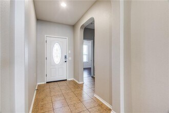 8801 Capitol View Dr in Austin, TX - Building Photo - Building Photo