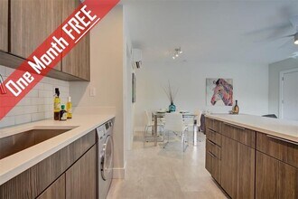 1273 NE 38th St-Unit -2 in Oakland Park, FL - Building Photo - Building Photo