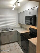 2602 W Hearn Rd in Phoenix, AZ - Building Photo - Building Photo