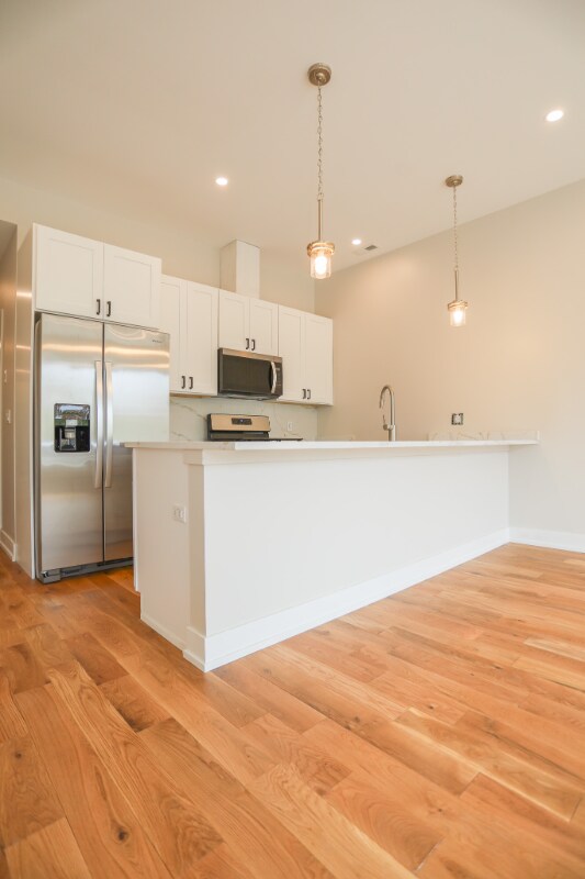 2230 W Wilson Ave in Chicago, IL - Building Photo - Building Photo