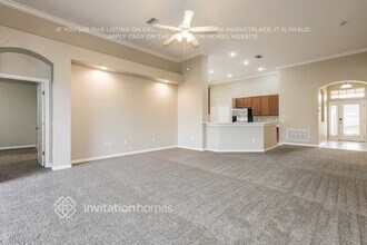 11407 Callaway Pond Dr in Riverview, FL - Building Photo - Building Photo