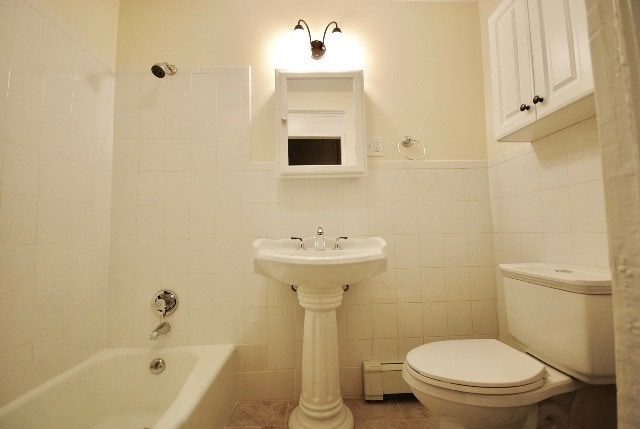 342 Meridian St, Unit 4 in Boston, MA - Building Photo - Building Photo