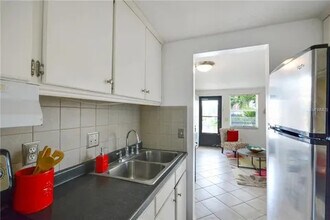 2600 N Paula Dr in Dunedin, FL - Building Photo - Building Photo