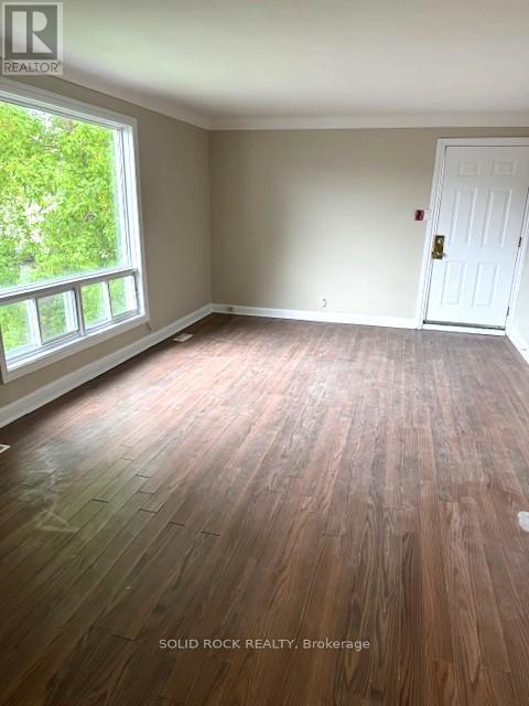 1254 Dorchester Ave in Ottawa, ON - Building Photo - Building Photo