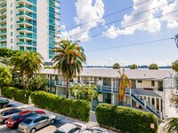 Island Terrace in North Bay Village, FL - Building Photo - Building Photo