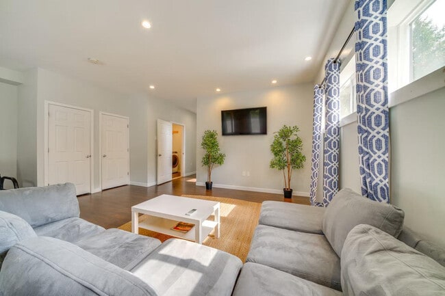 property at 16208 47th Ave S