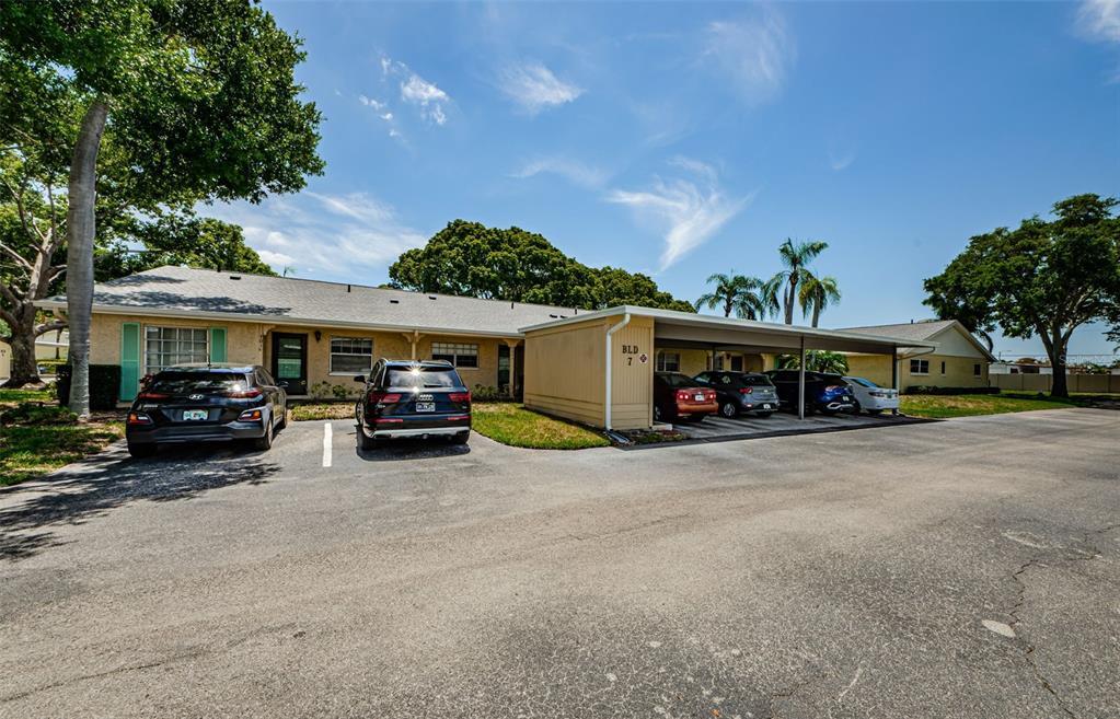 2465 Northside Dr in Clearwater, FL - Building Photo