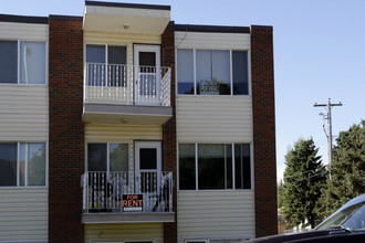 Mason's Apartments in High River, AB - Building Photo - Building Photo