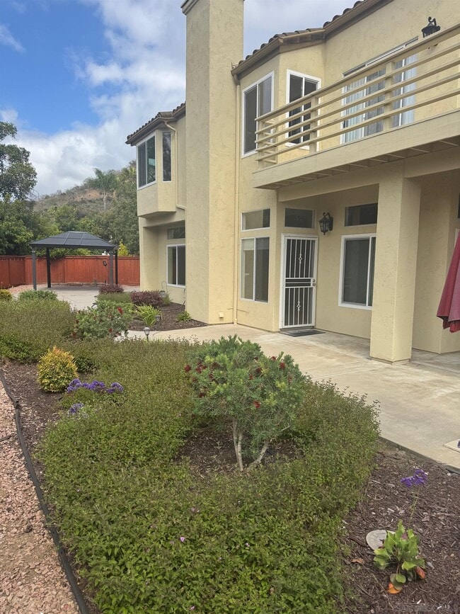 1324 Ward Pl in Escondido, CA - Building Photo - Building Photo