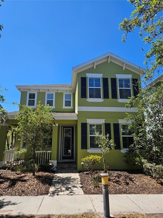 524 Winterside Dr in Apollo Beach, FL - Building Photo