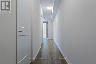 28 Widmer St in Toronto, ON - Building Photo - Building Photo