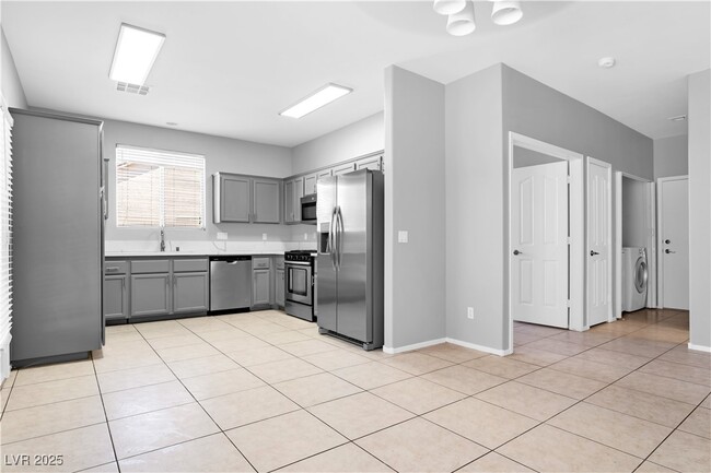 property at 251 Ventana Village Ln