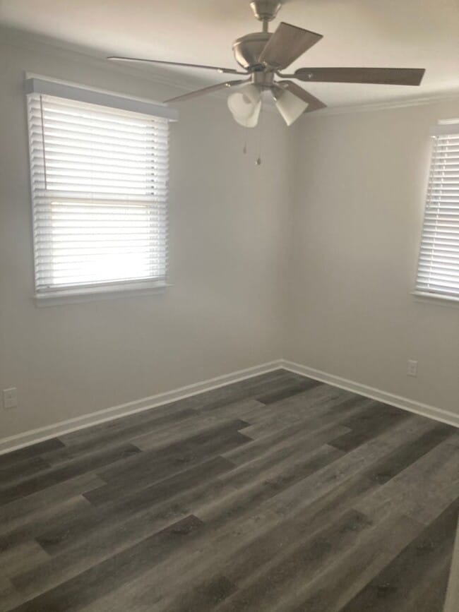 520 N Tremont Dr in Greensboro, NC - Building Photo - Building Photo