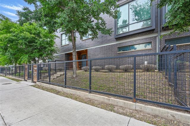 property at 2280 N Fitzhugh Ave