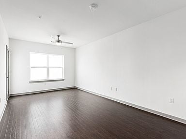 1640 54th Ave N, Unit 107 in Nashville, TN - Building Photo - Building Photo