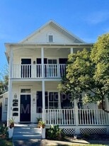 32 Sanford St in St. Augustine, FL - Building Photo