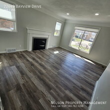 22649 Bayview Dr in St. Clair Shores, MI - Building Photo - Building Photo