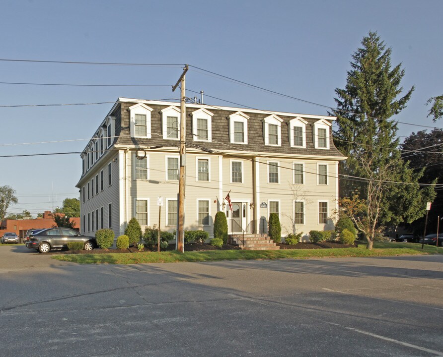 31 Blake St in Northborough, MA - Building Photo