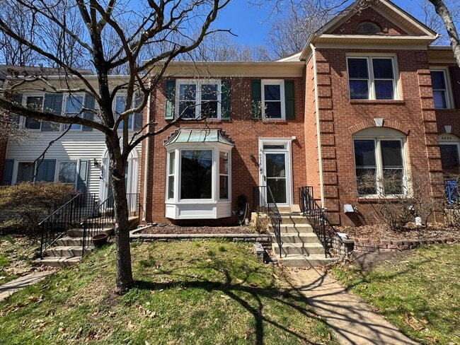 property at 6038 Rockton Ct