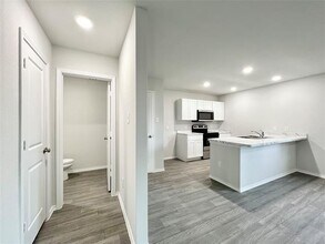 872 Eagles Nest Dr in Cleburne, TX - Building Photo - Building Photo