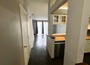 2528 Bordeaux Ln in Naperville, IL - Building Photo - Building Photo